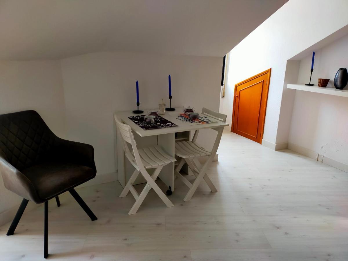 Apartamento En El Casco Antiguo De Понферрада Екстер'єр фото